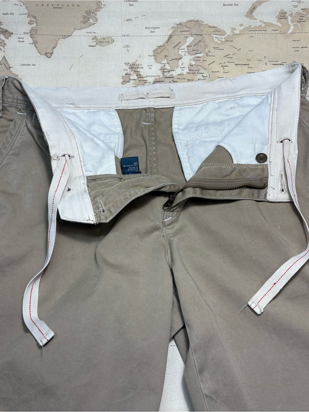 Polo Ralph Lauren•Chino Style•Shorts•Khaki•Flat Front•5 Pocket•Sz 34•Drawstring - Picture 16 of 16